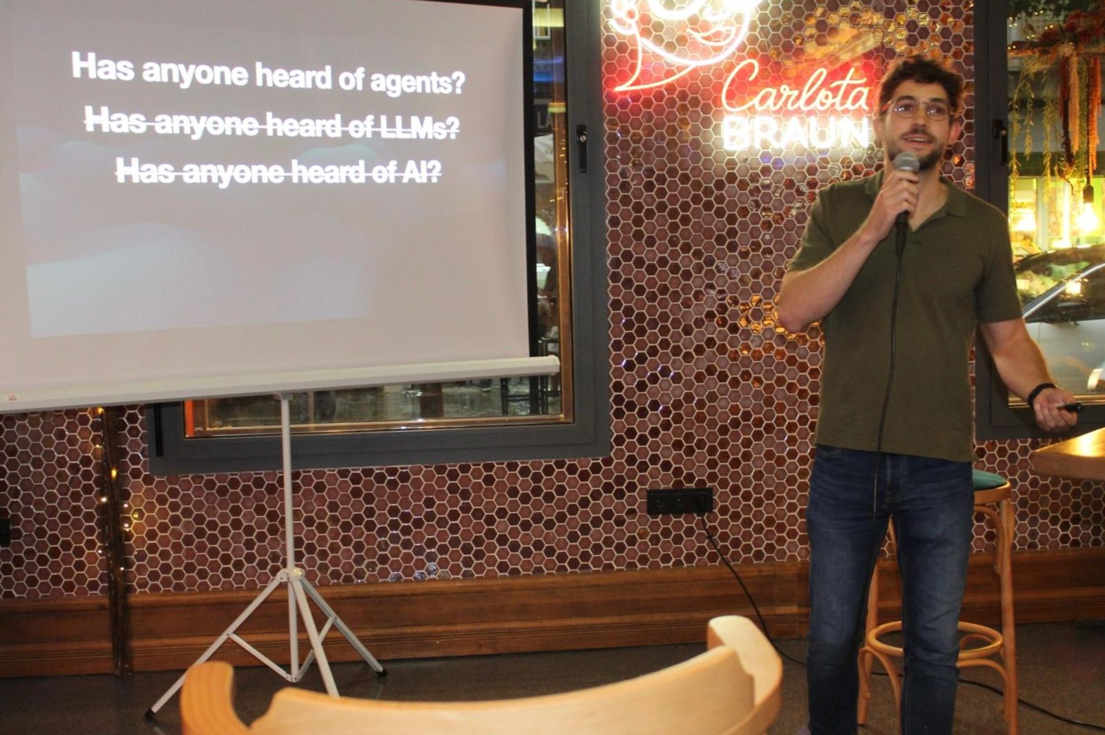 Tech Vortrag: Optimierung von KI für Mobile II